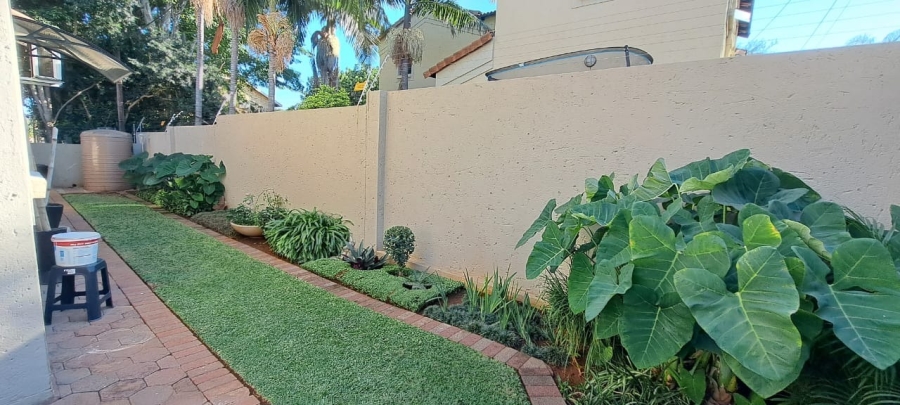 To Let 3 Bedroom Property for Rent in Safari Gardens North West